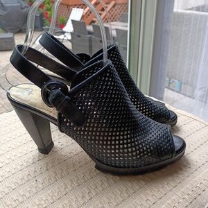 Walter Steiger Black Leather Peep Toe Heeled Sandals 36/Us 5.5.Like New